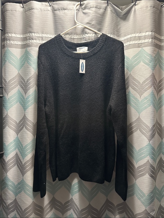 Old Navy Sweaters - Old Navy Dark black Crewneck Sweater